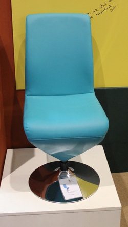 Construma 2014 - Impala Bútorkereskedő Kft. 360 fokban fordítható kárpitozott széke